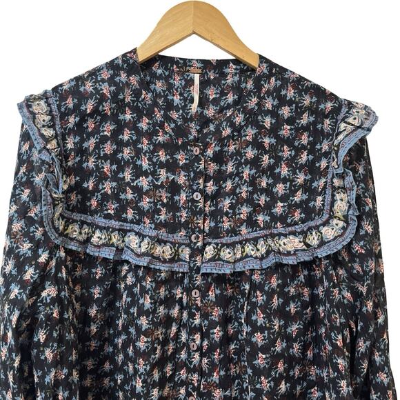 Free People Jenna Floral Peasant Flowy Button Up Top Size L Navy Boho Hippie - Picture 3 of 9